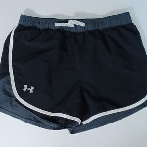Under Armour black gray and white sport shorts Women's Small w/ drawstring +mesh